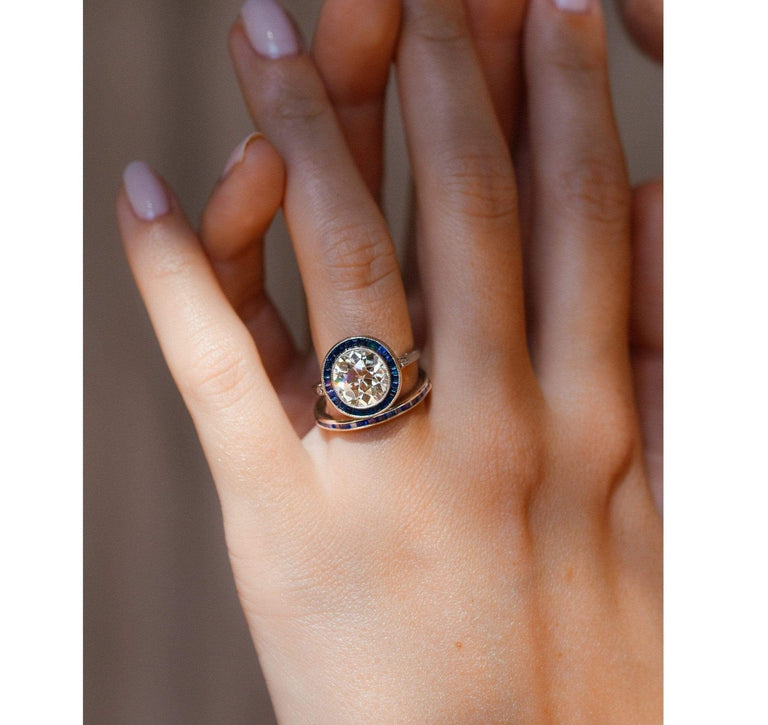 Art Deco .50 Carat Calibré Sapphire Wedding Band