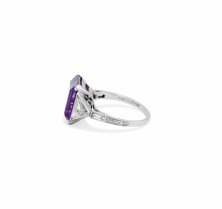 ART DECO AMETHYST AND DIAMOND COCKTAIL RING