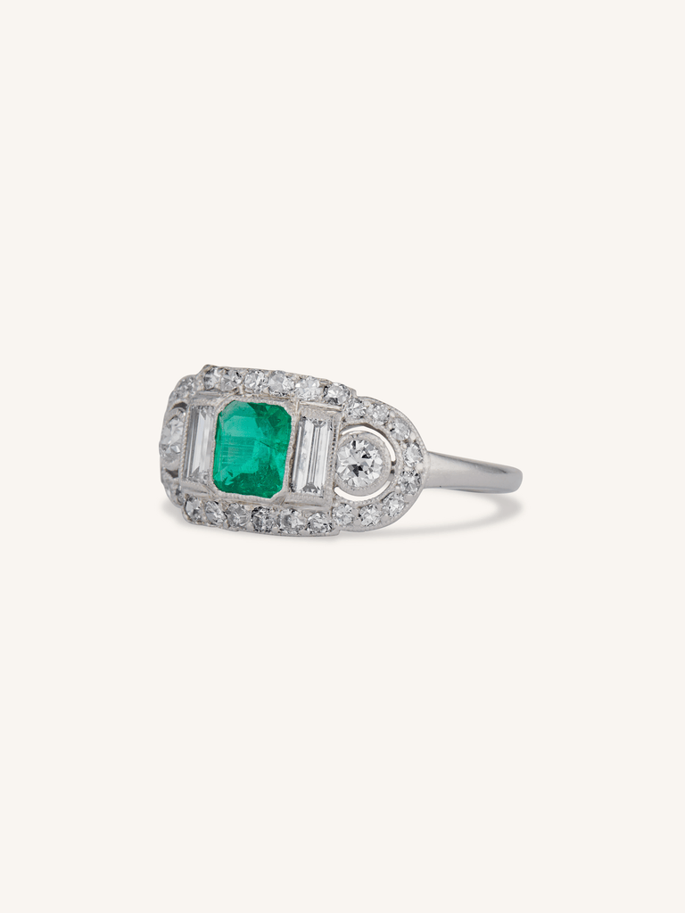Art Deco Colombian Emerald & Diamond Ring