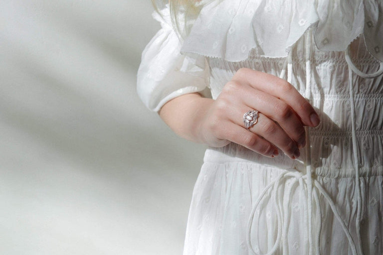 ART DECO DIAMOND ENGAGEMENT RING