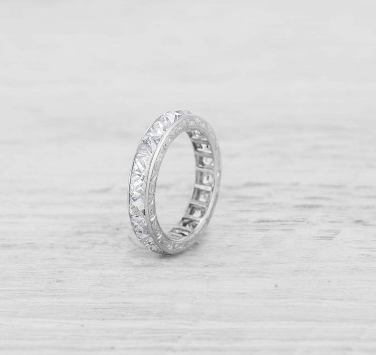 ART DECO FRENCH CUT DIAMOND ETERNITY BAND