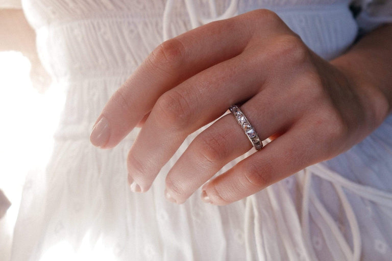 ART DECO FRENCH CUT DIAMOND ETERNITY BAND