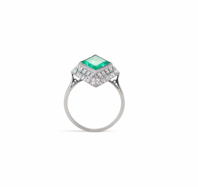Art Deco Lozenge-Shaped Columbian Emerald Ring, France