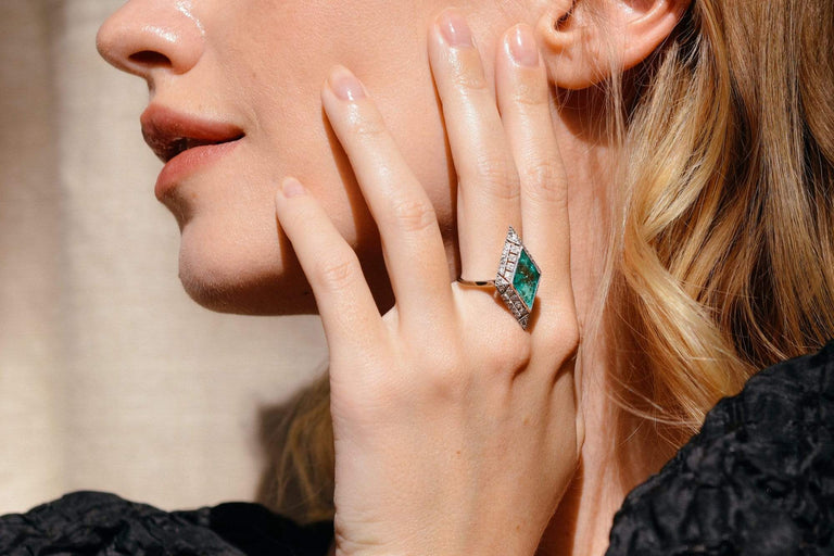 Art Deco Lozenge-Shaped Columbian Emerald Ring, France