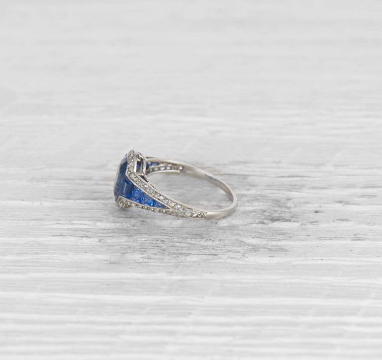 ART DECO SAPPHIRE AND DIAMOND ENGAGEMENT RING