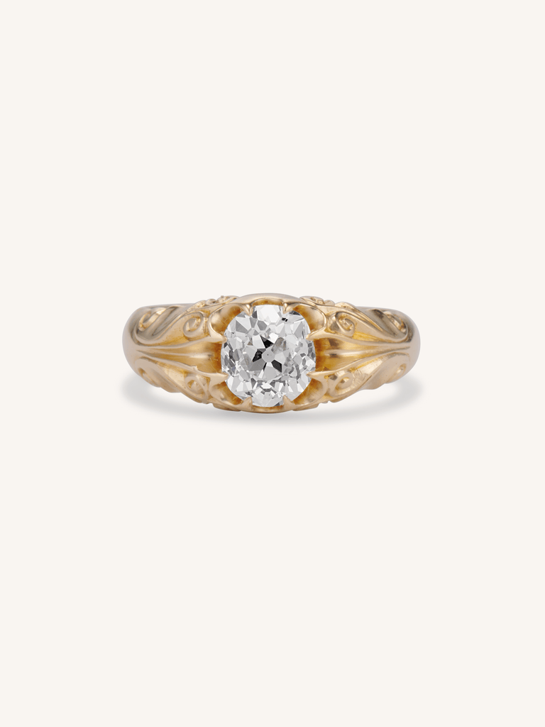 Art Nouveau 1.41 Carat Old Mine Cut Diamond Carved Gold Antique Engagement Ring