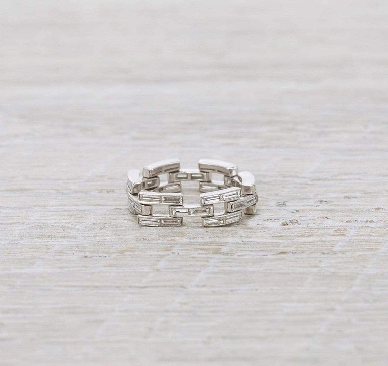 Baguette Chain Wedding Band