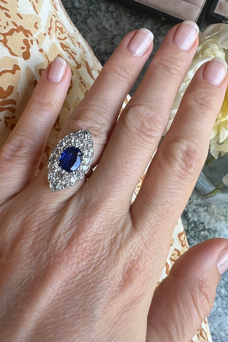 BELLE ÉPOQUE Sapphire 1-1 White gold, diamond and sapphire ring | DAMIANI