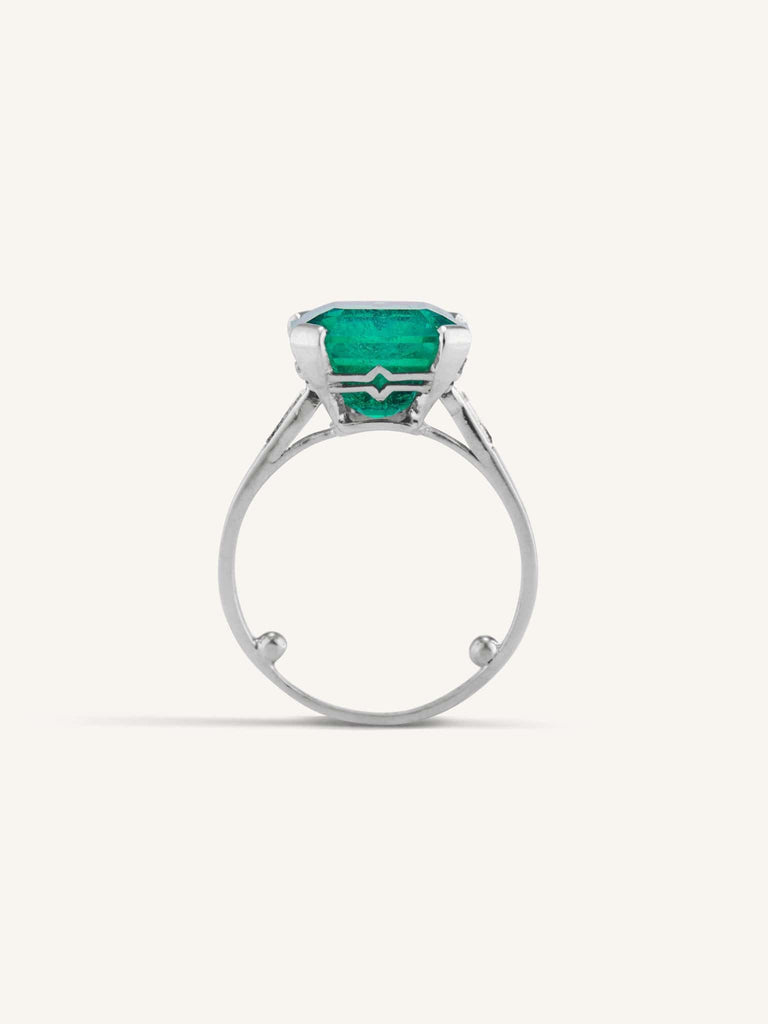 Boucheron Art Deco 5.65 Carat Emerald Cut Colombian Emerald Vintage Ring