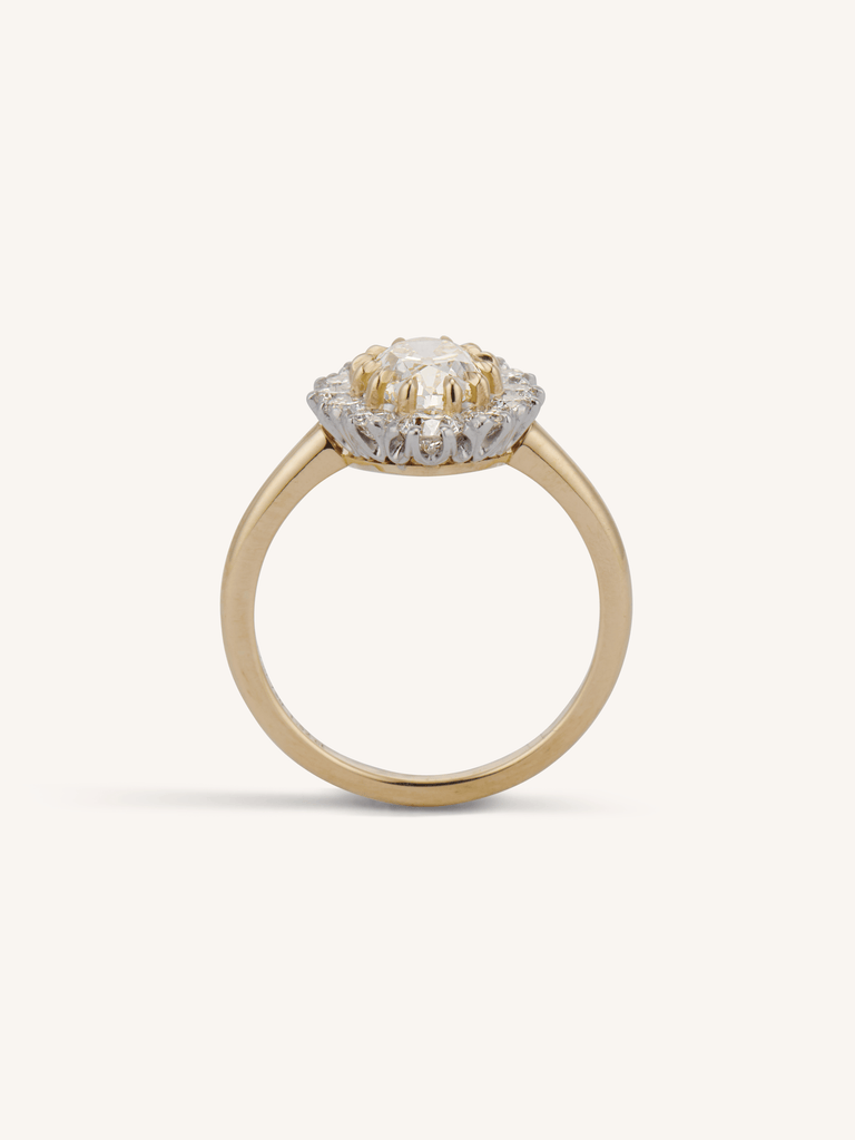 Cluster Engagement Ring 18K Yellow Gold Vintage Oval Diamond - Leia
