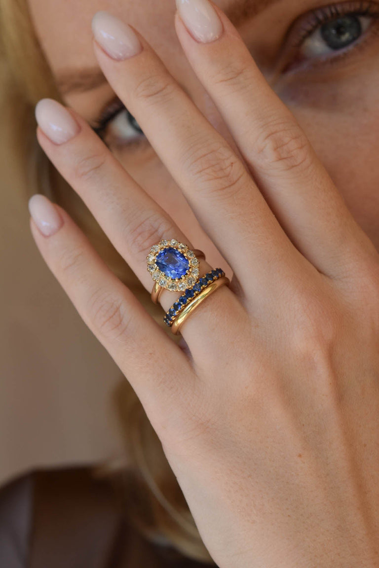 Edwardian 2.70 Carat Ceylon Sapphire & Diamond Cluster