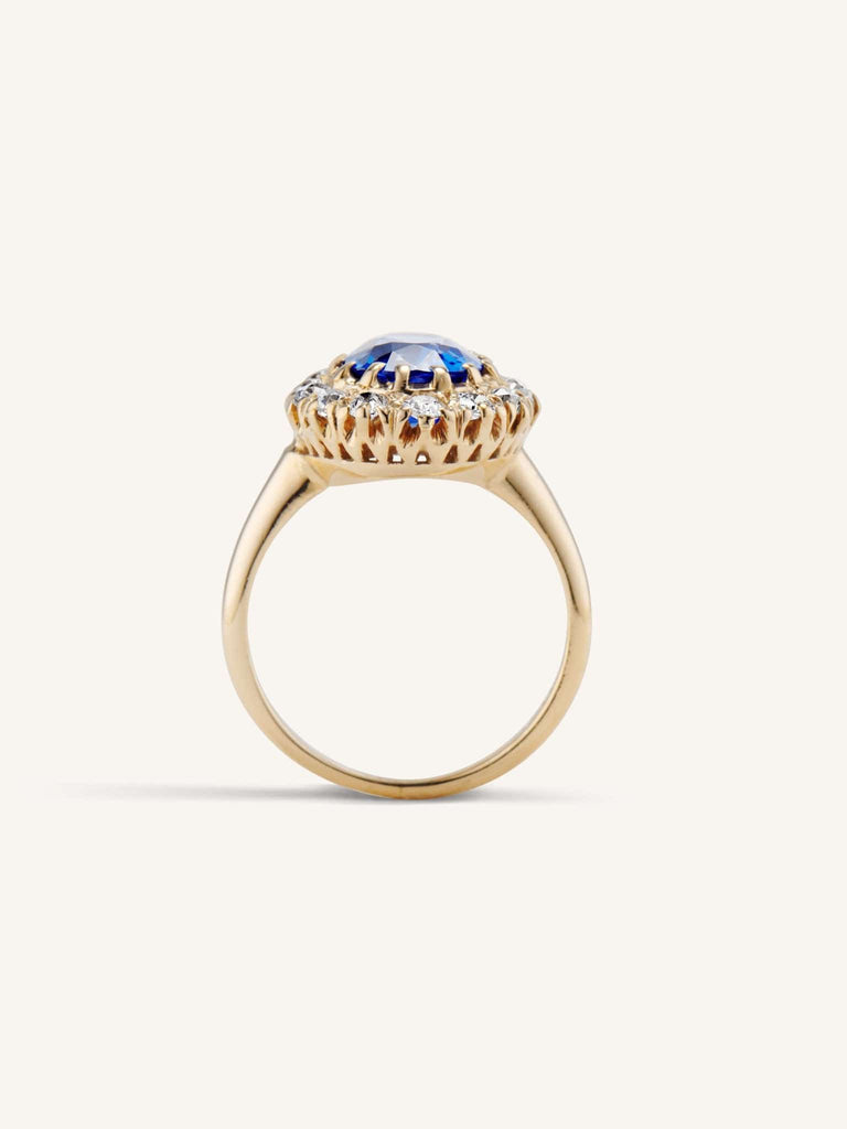 Edwardian 2.70 Carat Ceylon Sapphire & Diamond Cluster