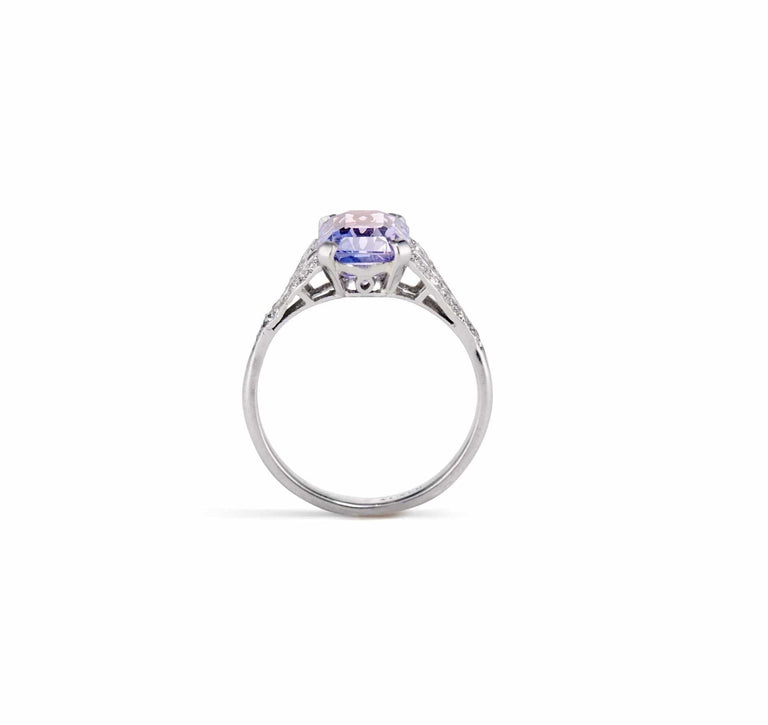 Edwardian 3.20 Carat Lavender Ceylon Color-Changing Sapphire Engagement Ring
