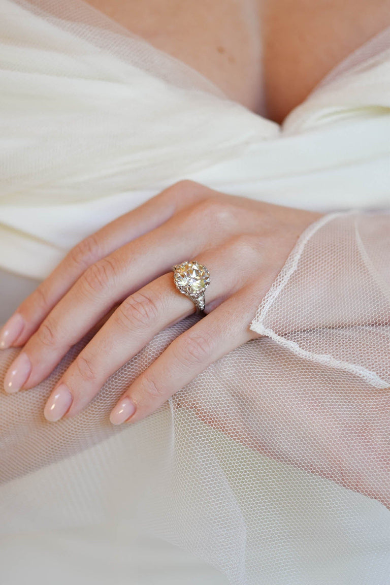 Edwardian 6.86 Carat Old Mine Cut Diamond Antique Engagement Ring