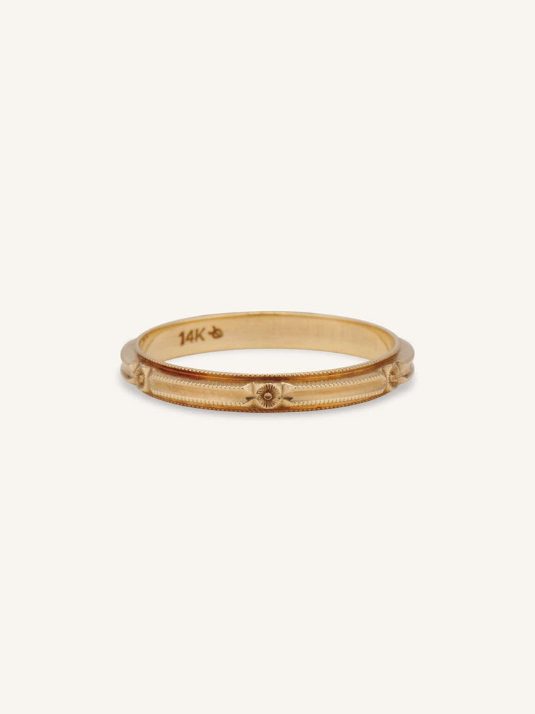 Edwardian Floral Engraved Gold Antique Wedding Band