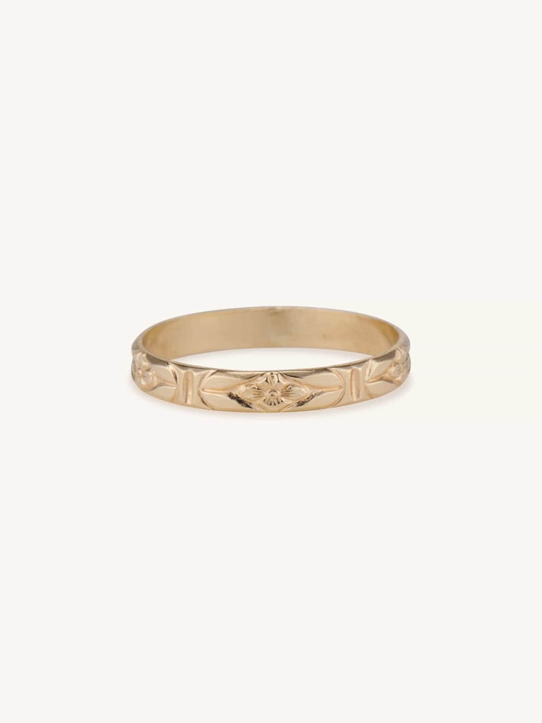 Edwardian Floral Engraved Gold Band
