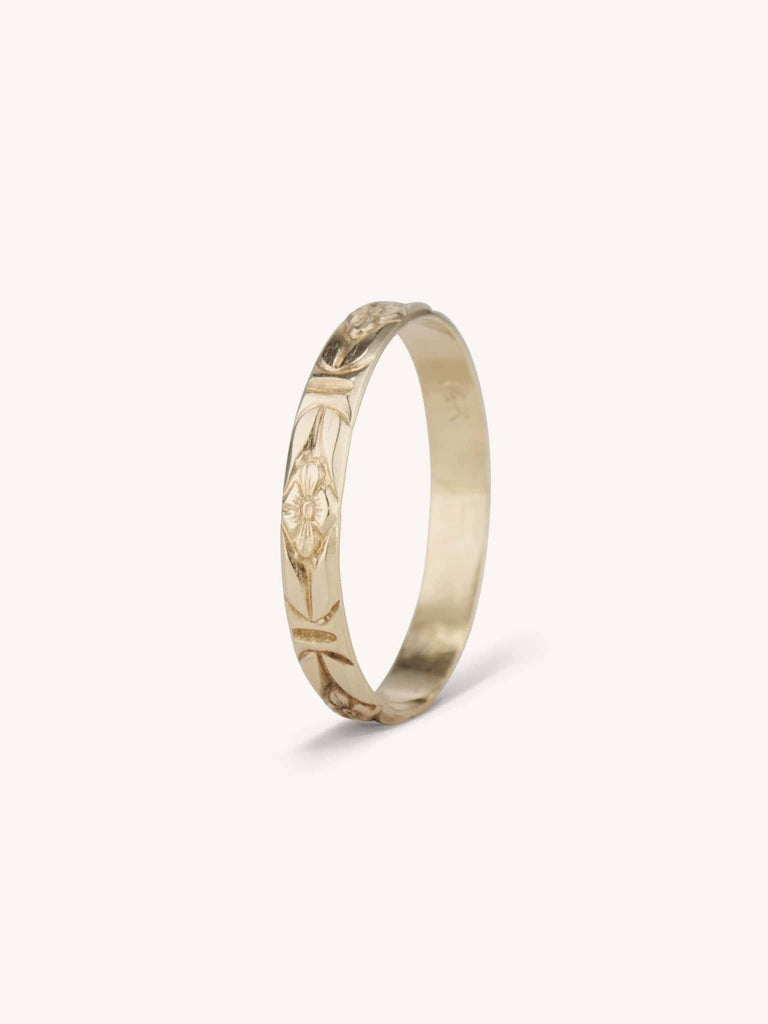 Edwardian Floral Engraved Gold Band