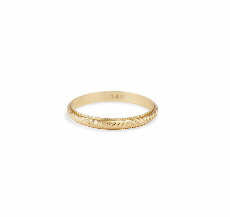 Edwardian Gold Engraved Wedding Band