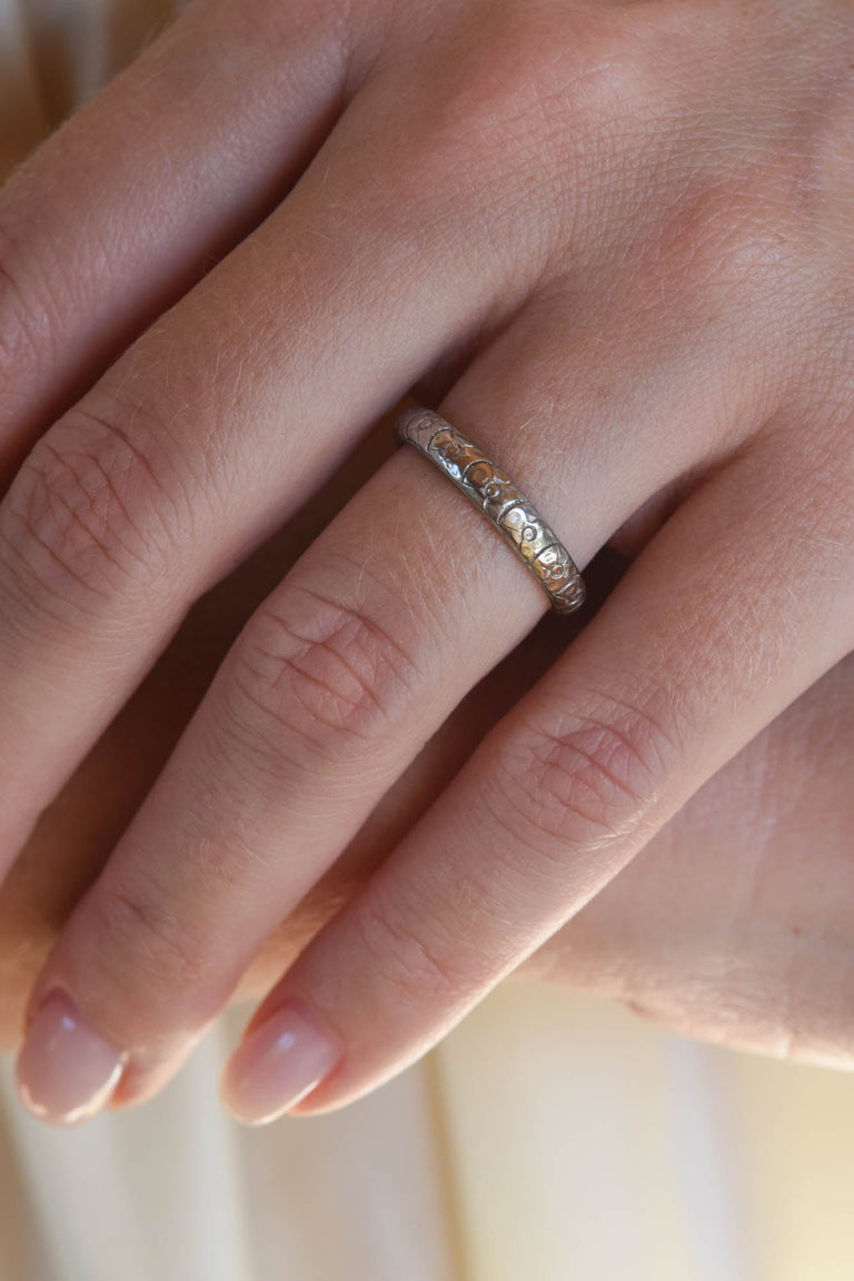 Edwardian Platinum & Yellow Gold Engraved Vintage Wedding Band, England - Size 6.5