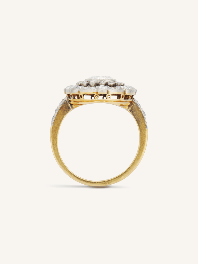 Belle Époque Elongated 1.04 Carat Light Yellow Old Mine Cushion Diamond Cluster Antique Ring, France