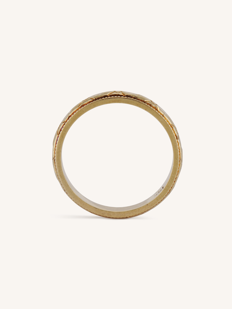 Late Art Deco 1930's Orange Blossom Engraved Gold Wedding Band - Size 6.75