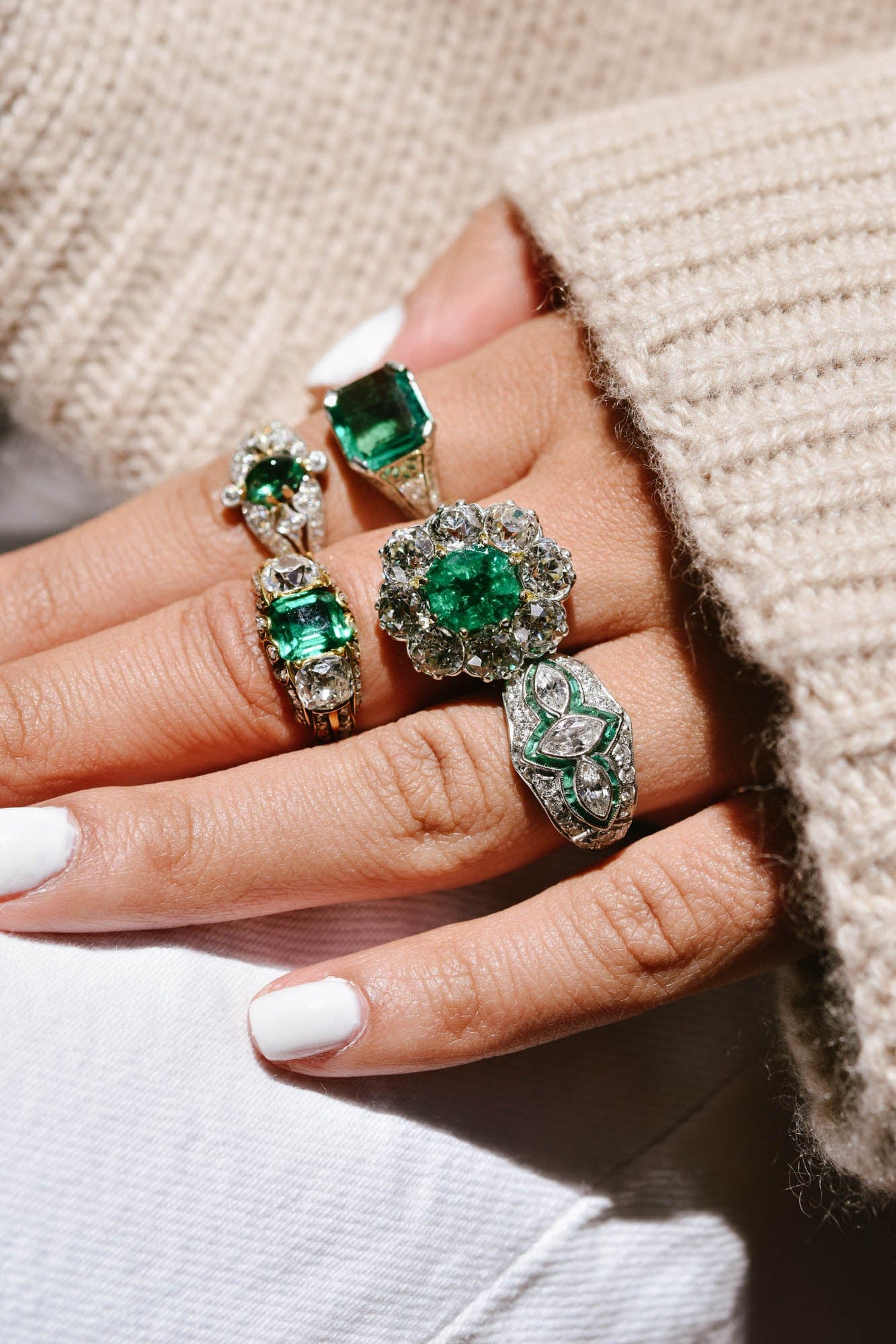 Emerald outlet and diamond ring