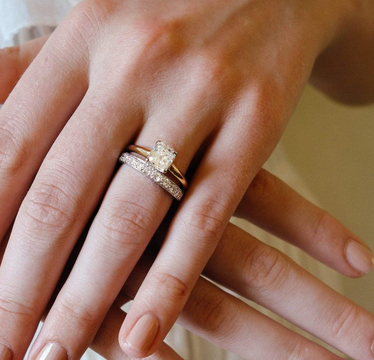 Mid-Century 1.00 Carat Brilliant Cut Diamond Eternity Band