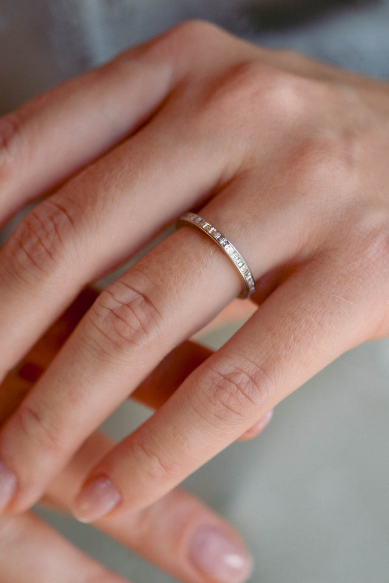 Mid-Century Diamond Carré Cut Platinum Vintage Eternity Band Sz 5.5