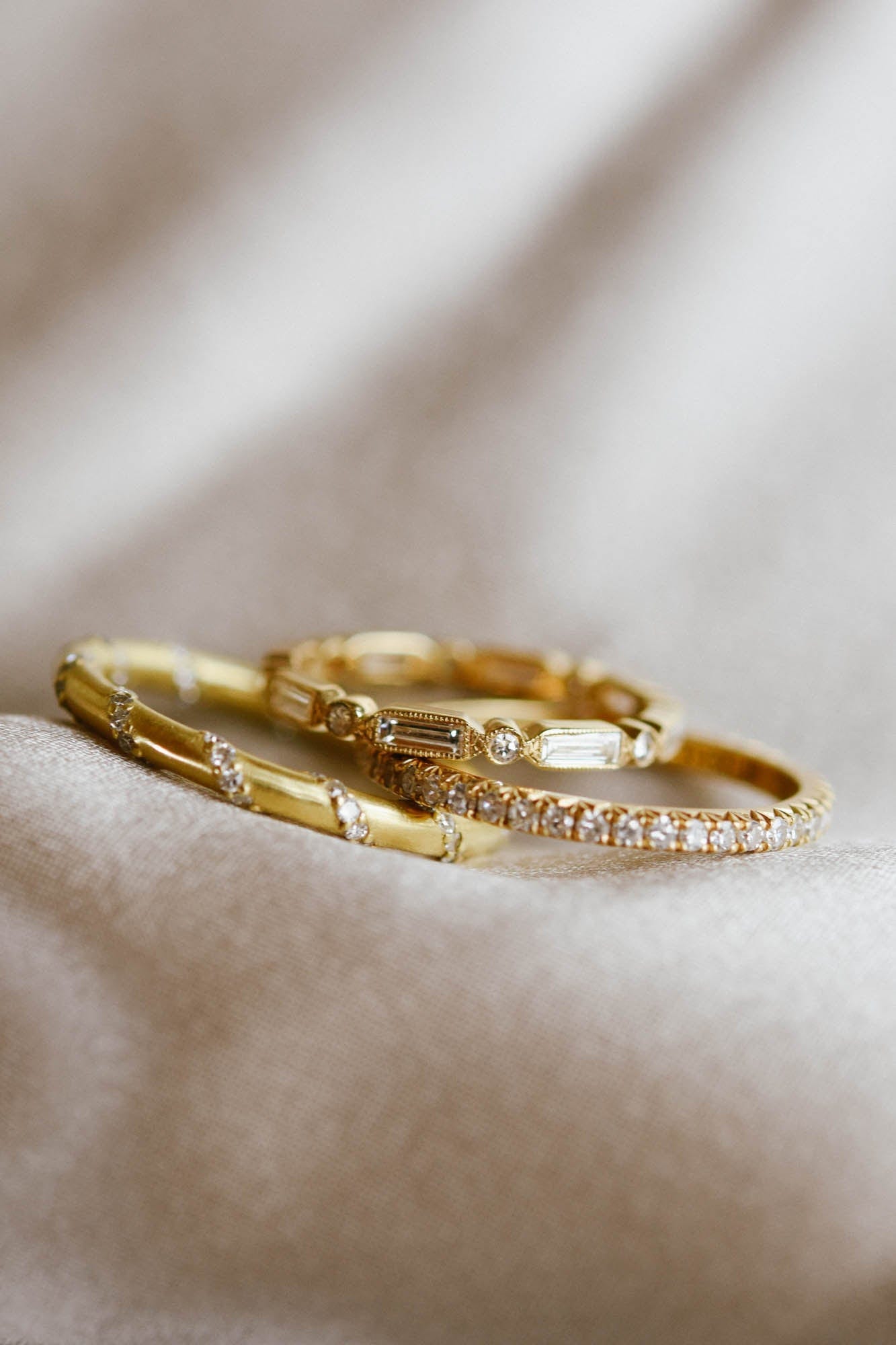 Prism Shifter Art Deco Inspired Wedding Band in Yellow Gold – Erstwhile