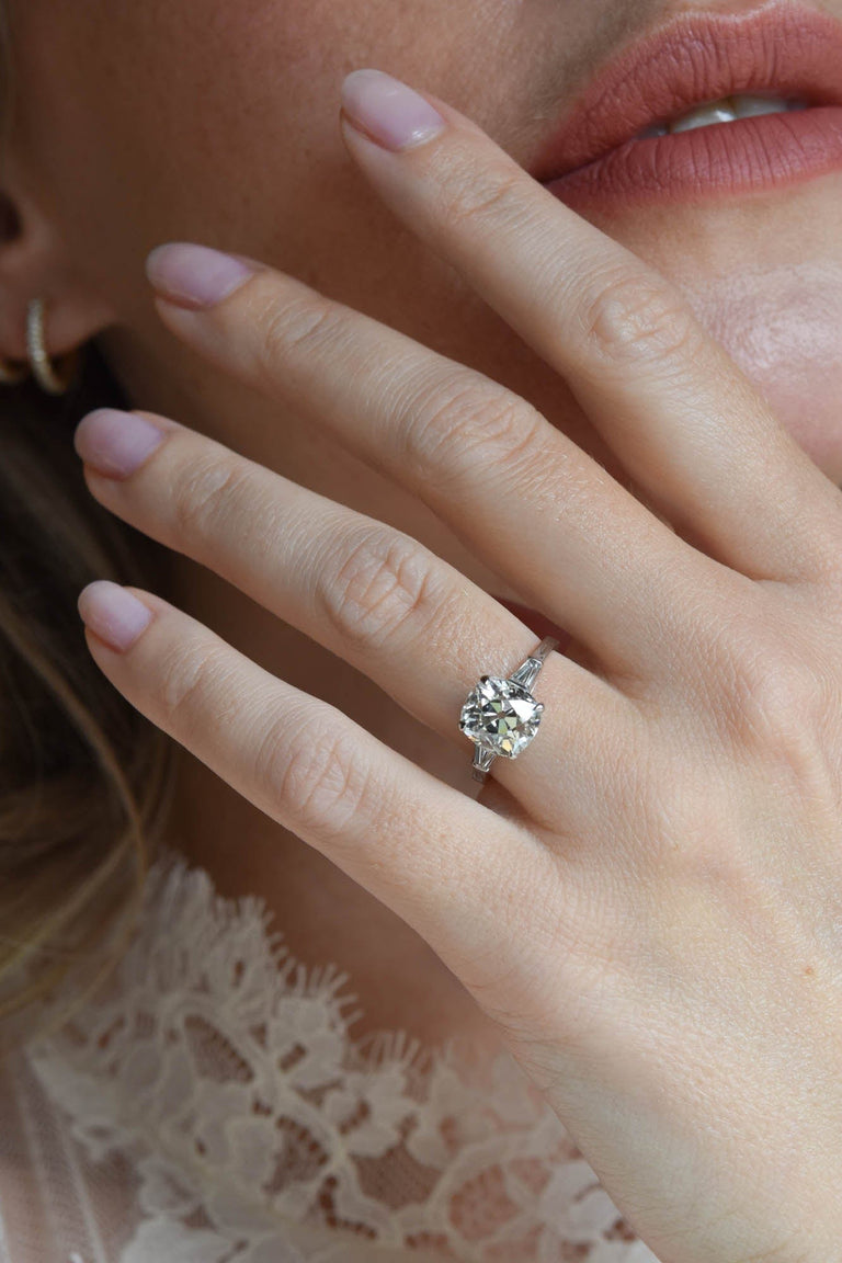 Tiffany & Co. Art Deco 3.21 Carat Old Mine Cushion Cut Diamond Vintage Engagement Ring