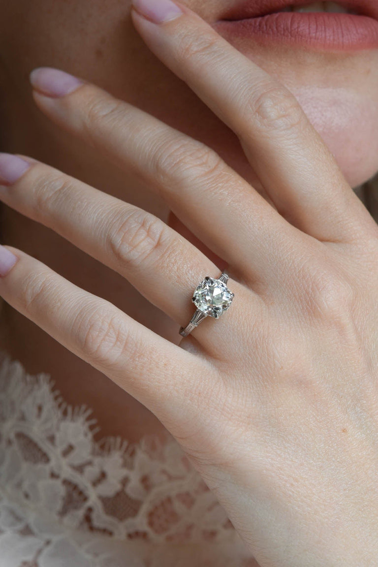 Tiffany & Co. Art Deco 3.21 Carat Old Mine Cushion Cut Diamond Vintage Engagement Ring
