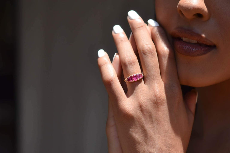 Victorian 1.84 Carat Burmese Rubies 5-Stone Ring