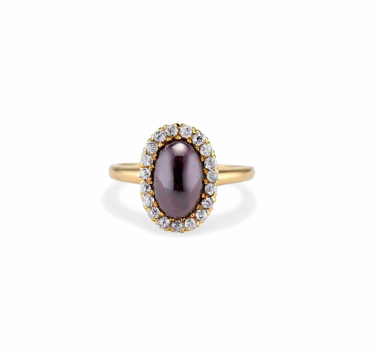 Victorian 2.80 Carat Oval Cabochon Garnet and Diamond Cluster Engagement Ring