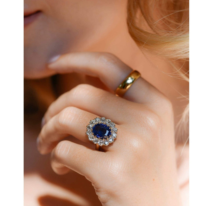 Victorian 4.47 Carat Ceylon Sapphire and Diamond Cluster