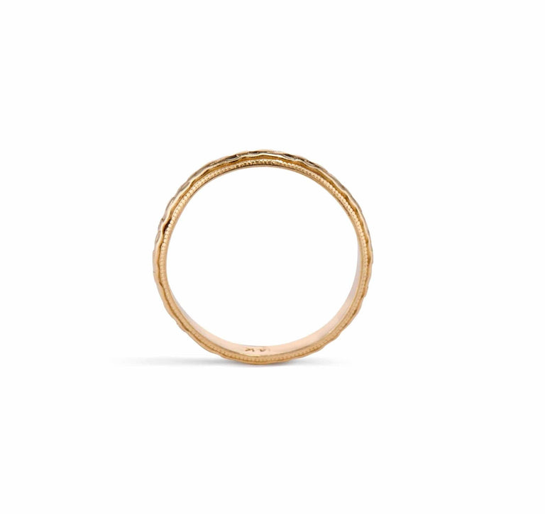 Victorian Forget-Me-Not Gold Wedding Band