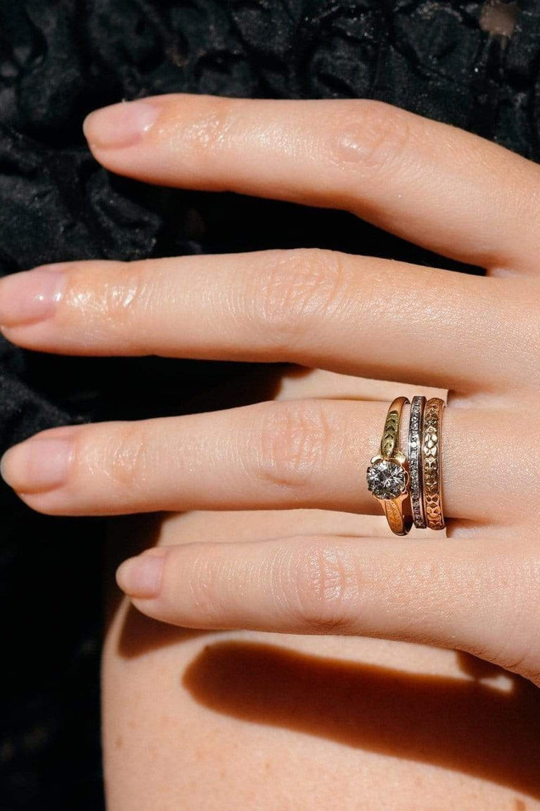 Victorian Forget-Me-Not Gold Wedding Band