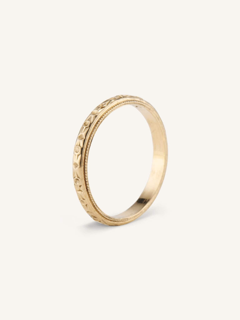 Victorian Gold Engraved Antique Wedding Band