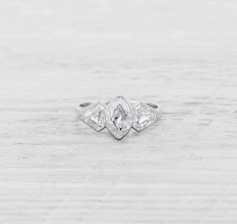 1.15 CARAT ART DECO MARQUISE-CUT DIAMOND RING