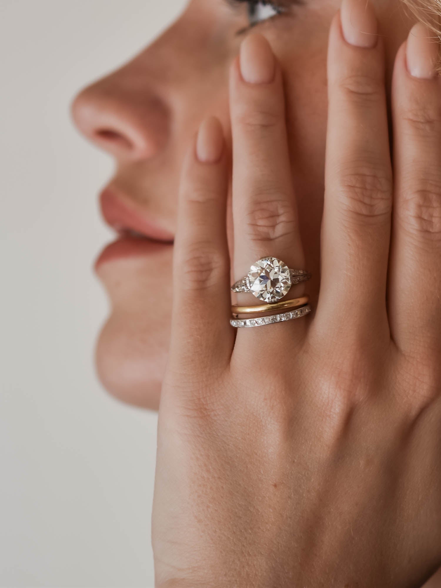 6 Things to know before buying an Antique Engagement Ring - Navrathan