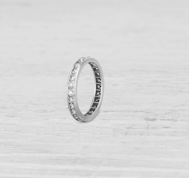 VINTAGE TIFFANY & CO DIAMOND ETERNITY BAND RING SIZE 5.5