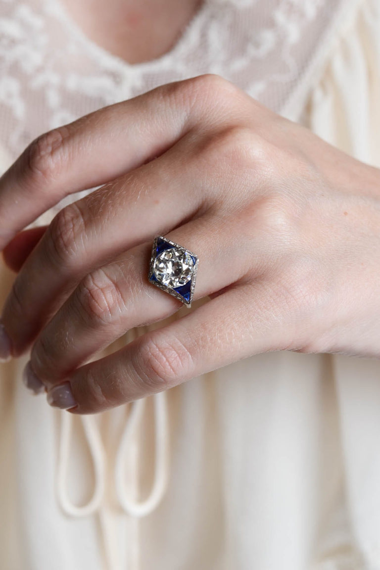 French Art Deco 3.00 Carat Old European Cut Diamond & Sapphire Vintage Engagement Ring