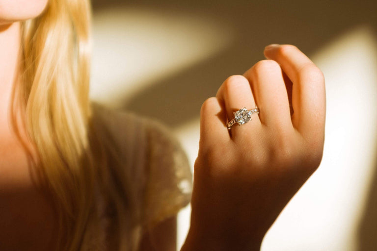 2.02 CARAT ART DECO DIAMOND ENGAGEMENT RING