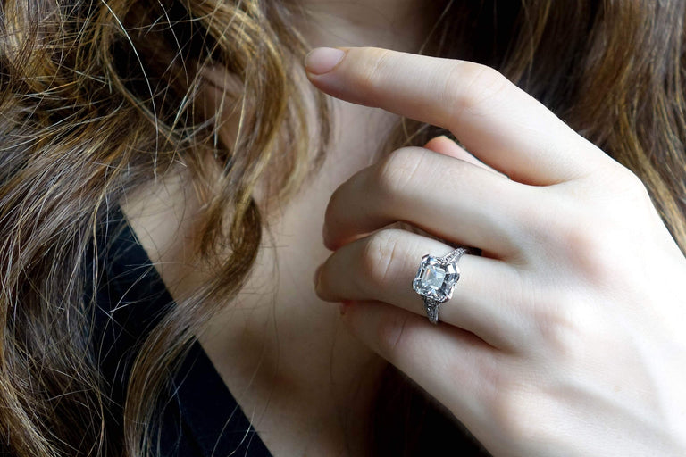 4.30 CARAT TIFFANY & CO. ART DECO DIAMOND ENGAGEMENT RING