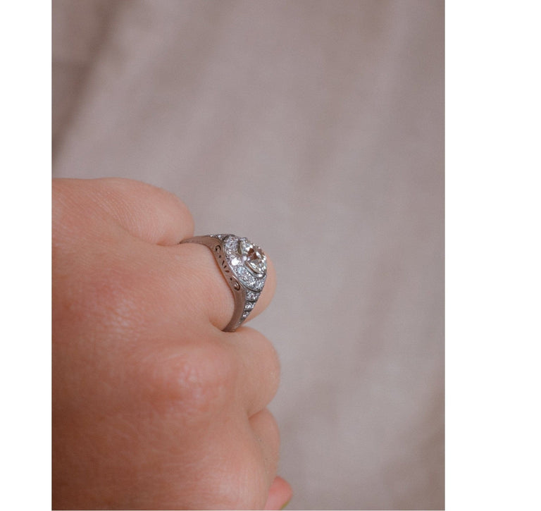 Art Deco 1.71 Carat Old European Cut Diamond Ring
