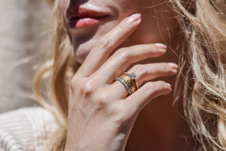 Victorian 1.13 Carat Old European Diamond and Gold Solitaire Engagement Ring